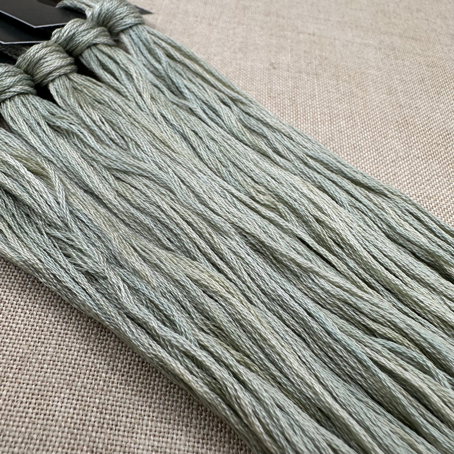 Roxy Floss Collection 8yd Frost & Found