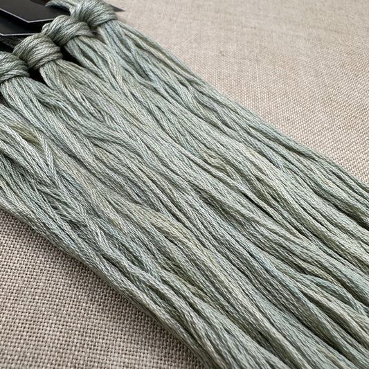 Roxy Floss Collection 8yd Frost & Found