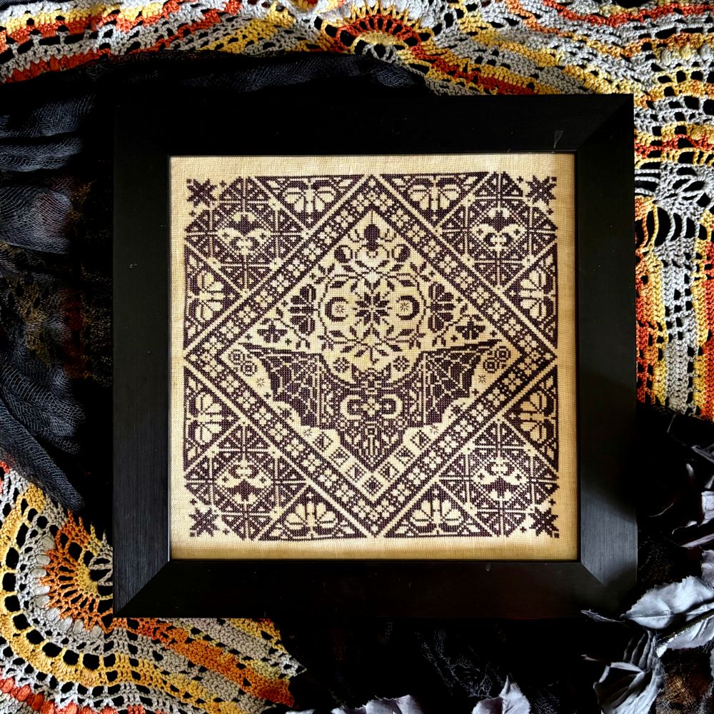 Yasmin's Made with Love - Gothic Bat - Booklet Chart