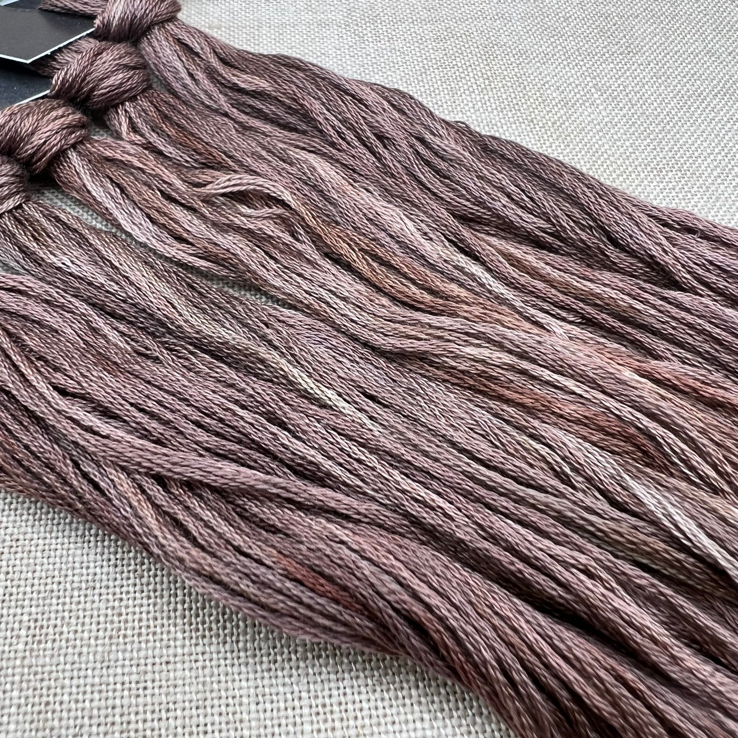 Roxy Floss Collection 8yd Hickory