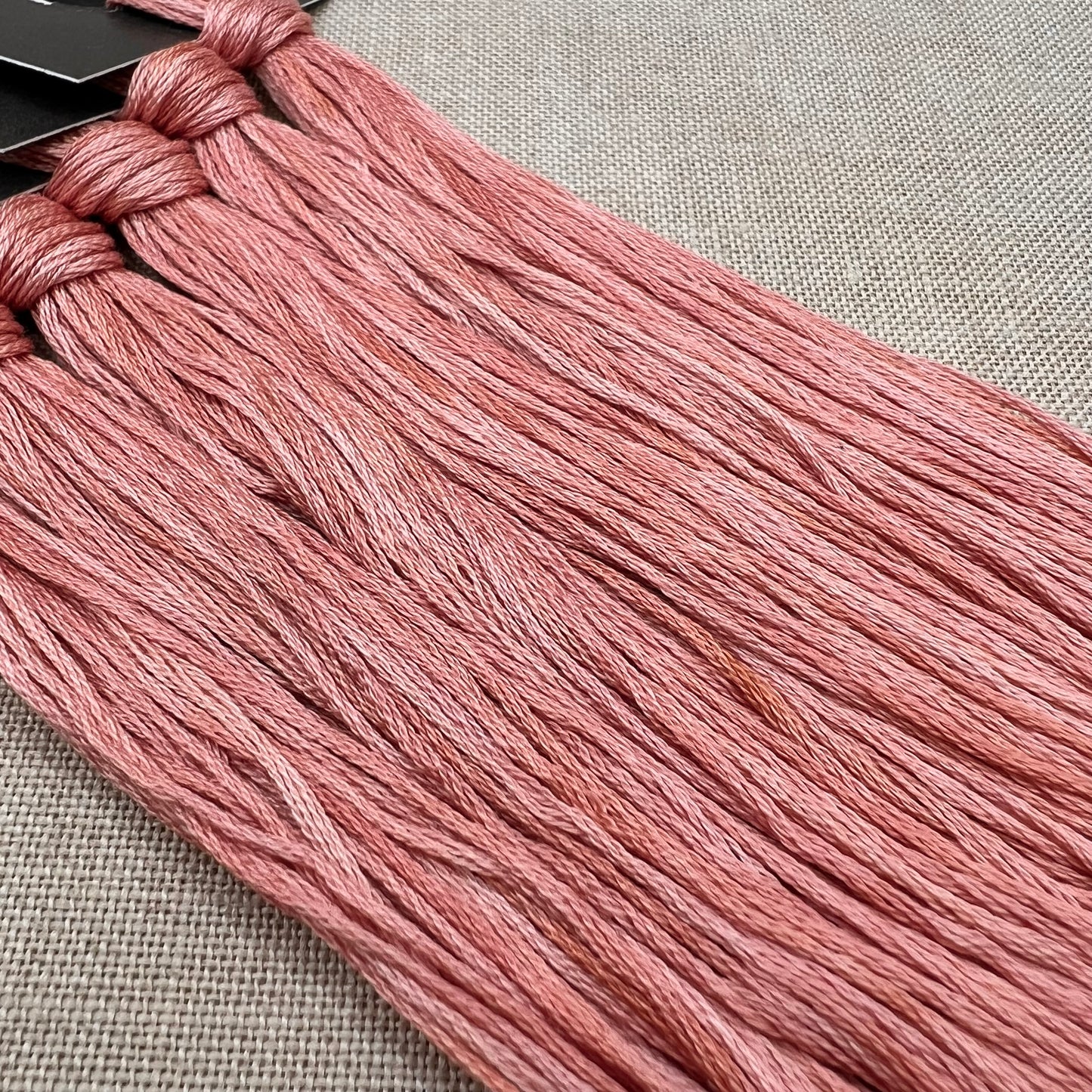 Roxy Floss Collection 8yd Oink