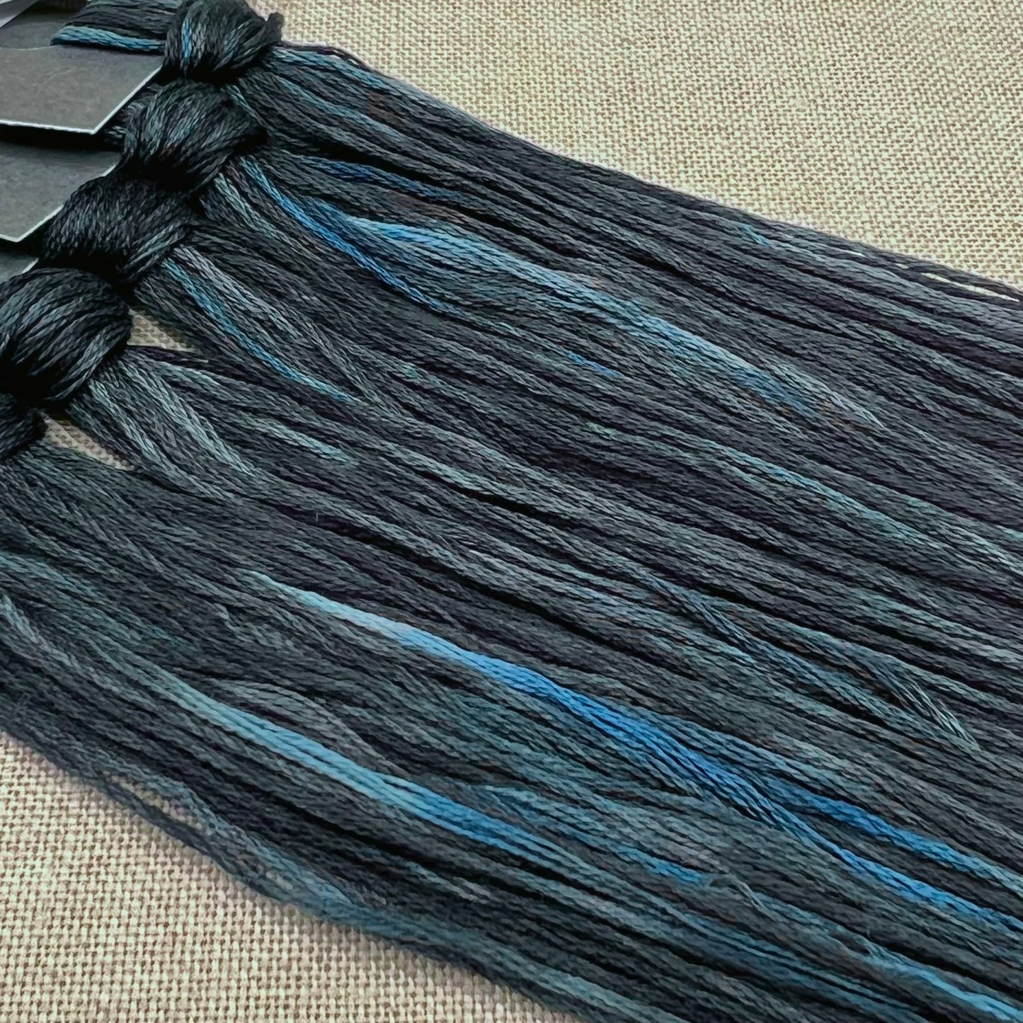 Roxy Floss Collection 8yd Cousin Itt