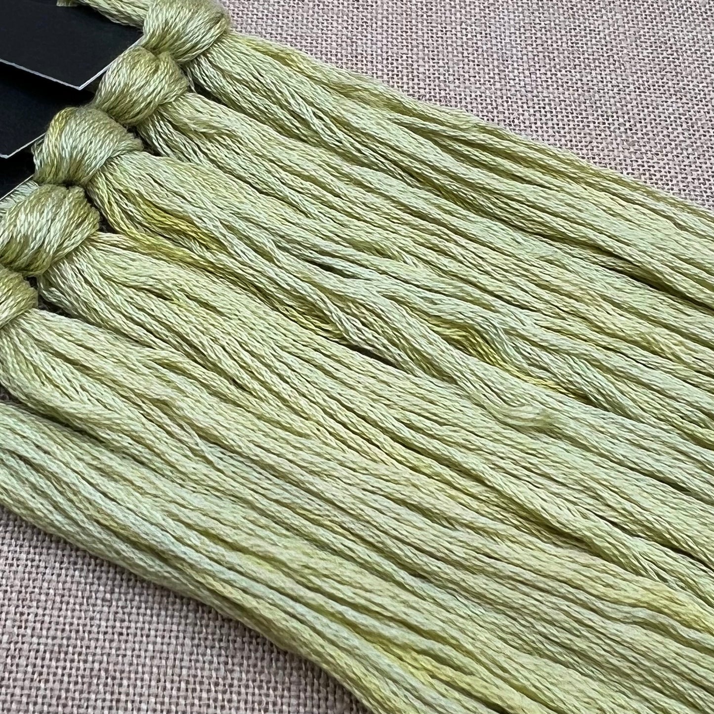 Roxy Floss Collection 8yd Peas in a Pod OOAK
