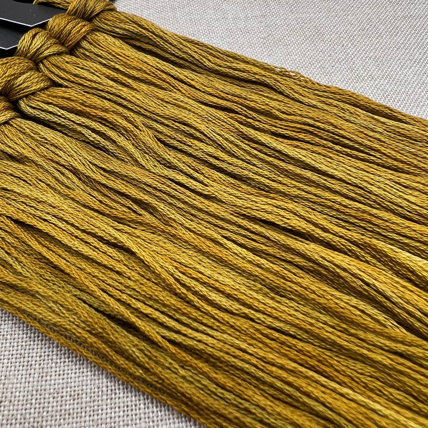 Roxy Floss Collection 8yd Dijon