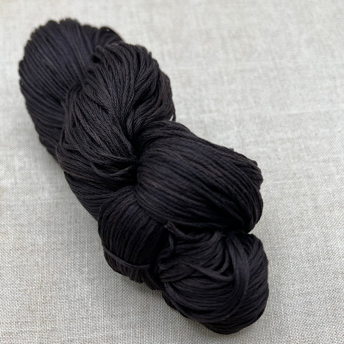 Roxy Floss Collection MINI HANK (approx. 192 yds) - Brunette