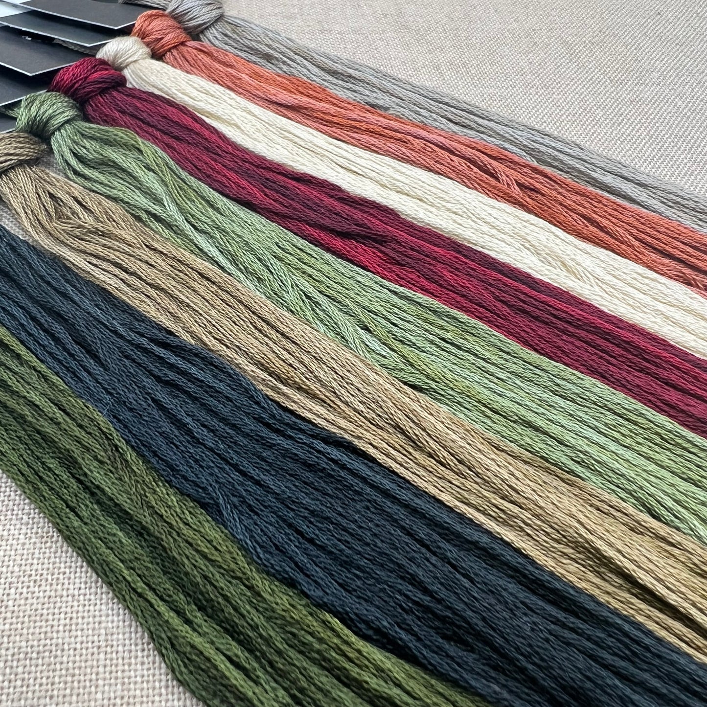 Jeannette Douglas Designs - Chubby Ewe - Booklet Chart and/or Roxy Floss Conversion