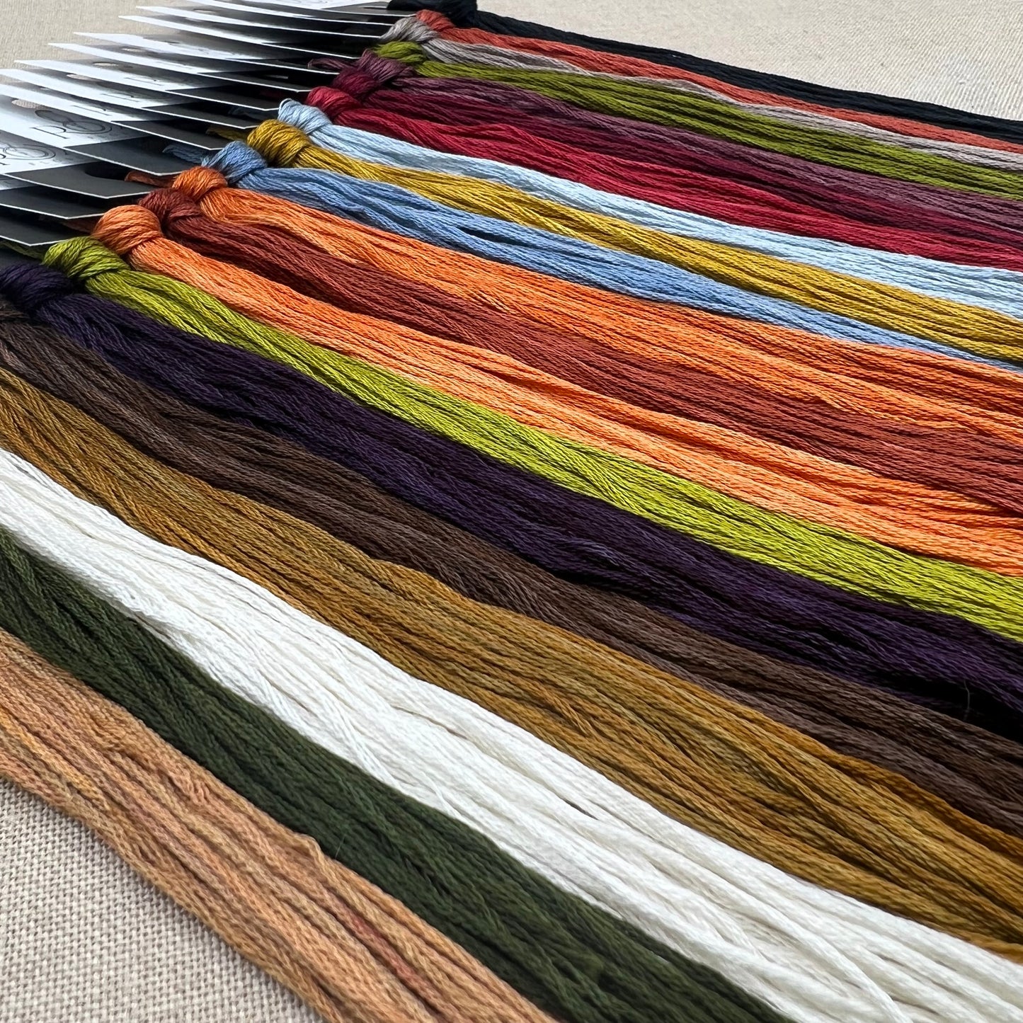 Jeannette Douglas Designs - Autumn Alphabet Garden - Booklet Chart and/or Roxy Floss Conversion