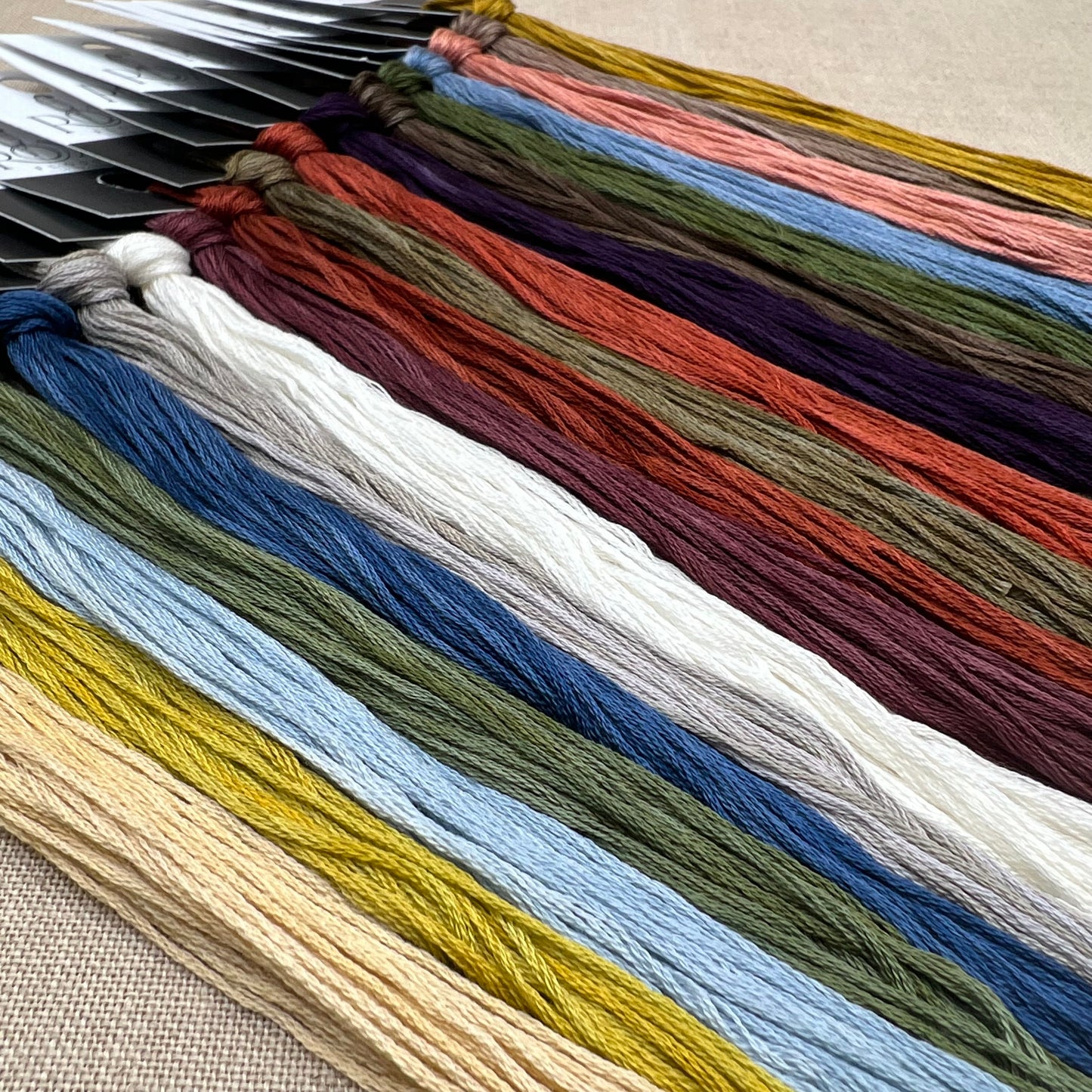 Jeannette Douglas Designs - Vintage Flowers 1 - Booklet Chart and/or Roxy Floss Conversion