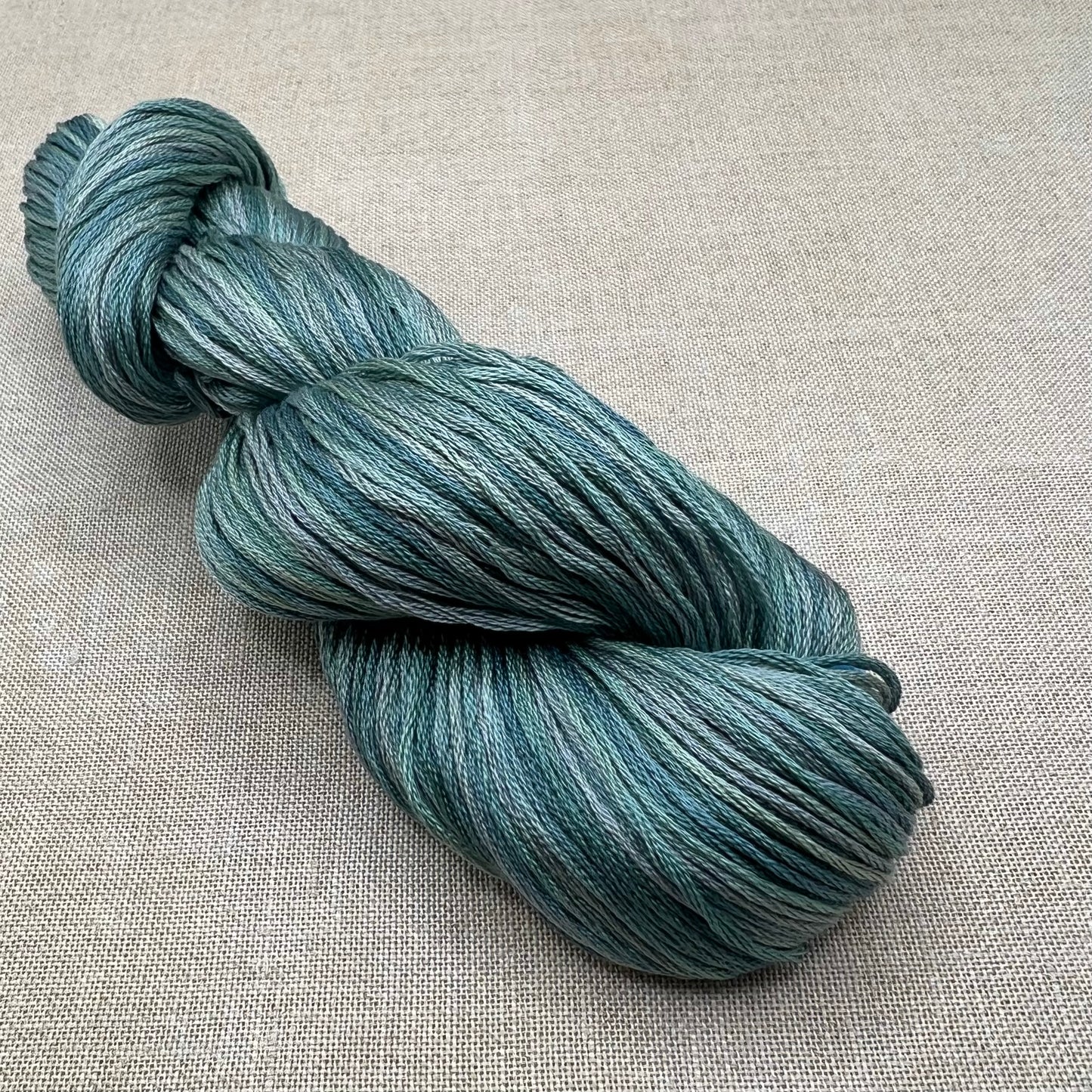 Roxy Floss Collection MINI HANK (approx. 192 yds) - Marble OOAK