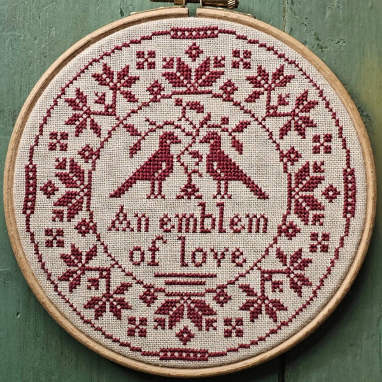 Modern Folk Embroidery - An Emblem of Love - Booklet Chart IH