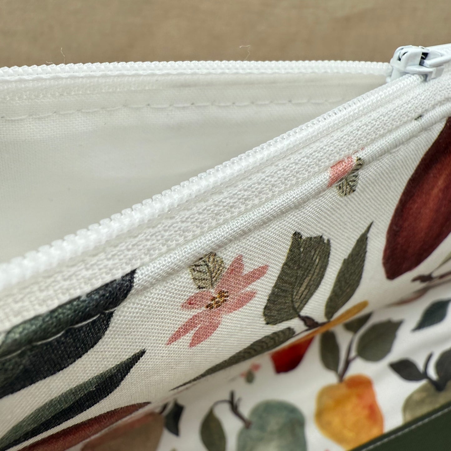 An Apple A Day - Project Bag with Coordinating Notions Pouch