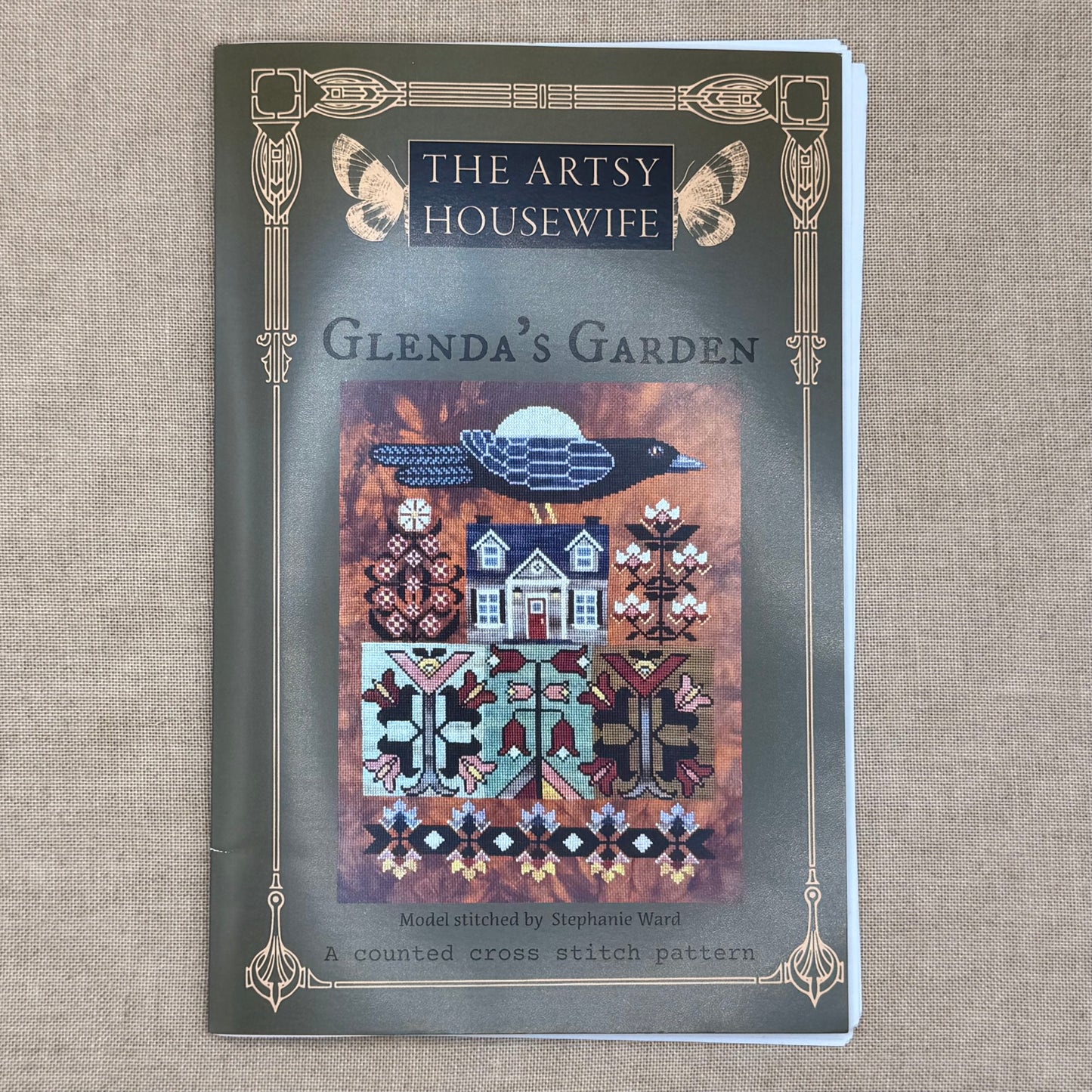 The Artsy Housewife - Glenda's Garden- Chart and/or Roxy Floss Conversion
