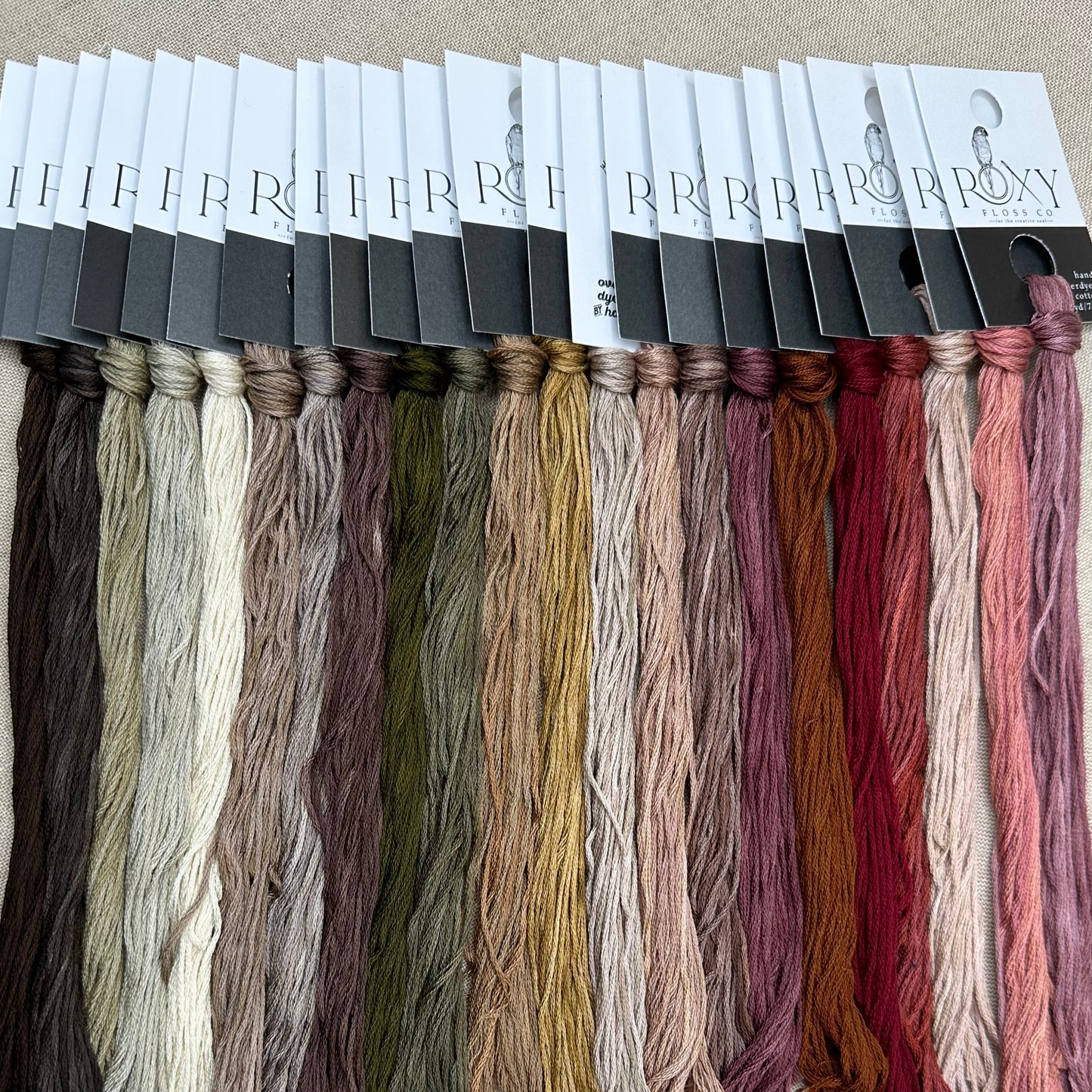 Modern Folk Embroidery - Joan Sands: A Scottish Hogmanay Sampler 1839 - Booklet Chart