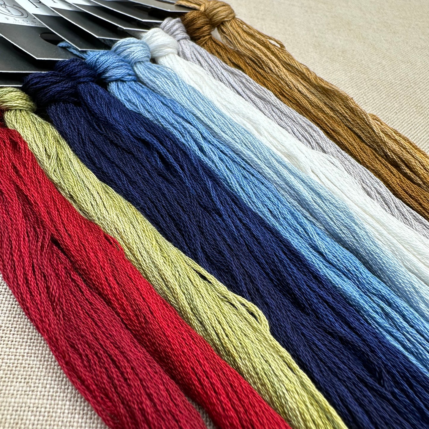 Teresa Kogut - Stitchy Bird - Booklet Chart and/or Roxy Floss Conversion