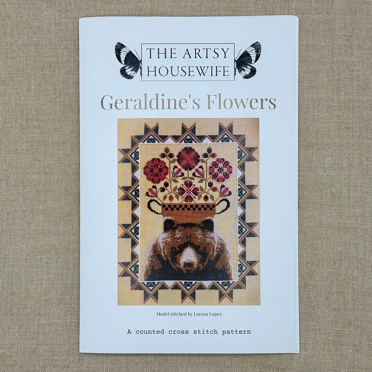 The Artsy Housewife - Geraldine's Flowers - Chart and/or Roxy Floss Conversion