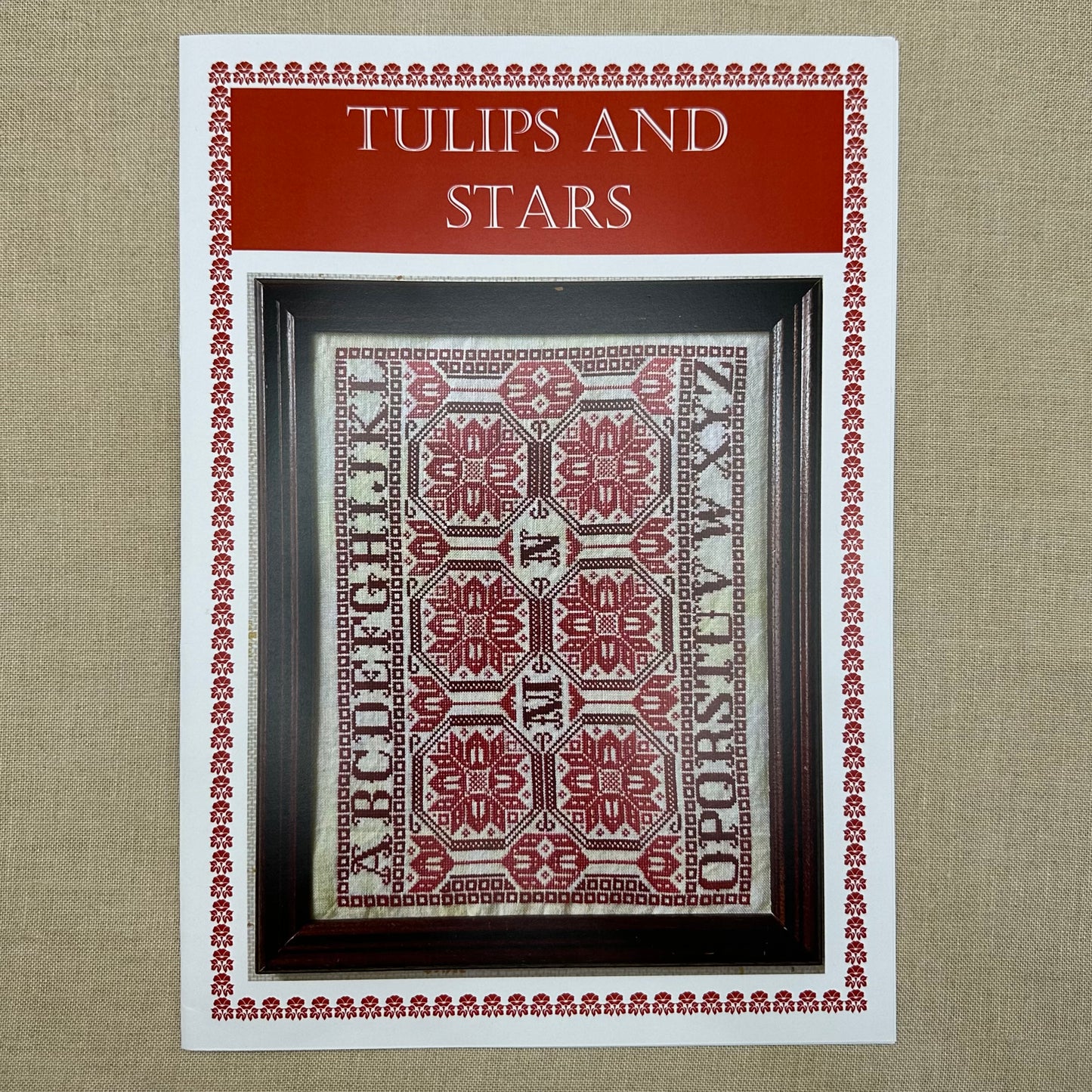 Yasmin's Made with Love - Tulips and Stars - Chart and/or Roxy Floss Pack
