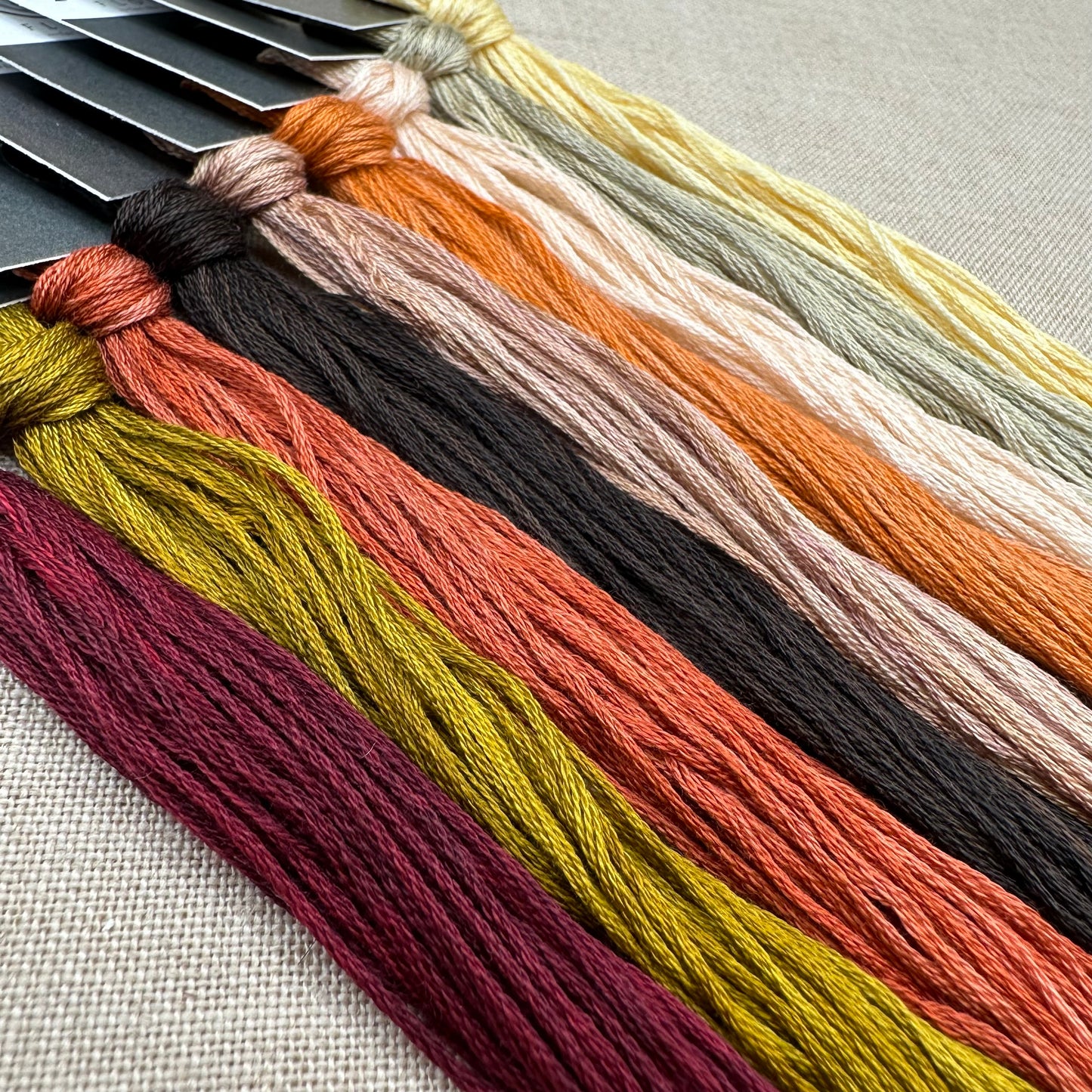 The Artsy Housewife - Arizona Sunset - Chart and/or Roxy Floss Conversion