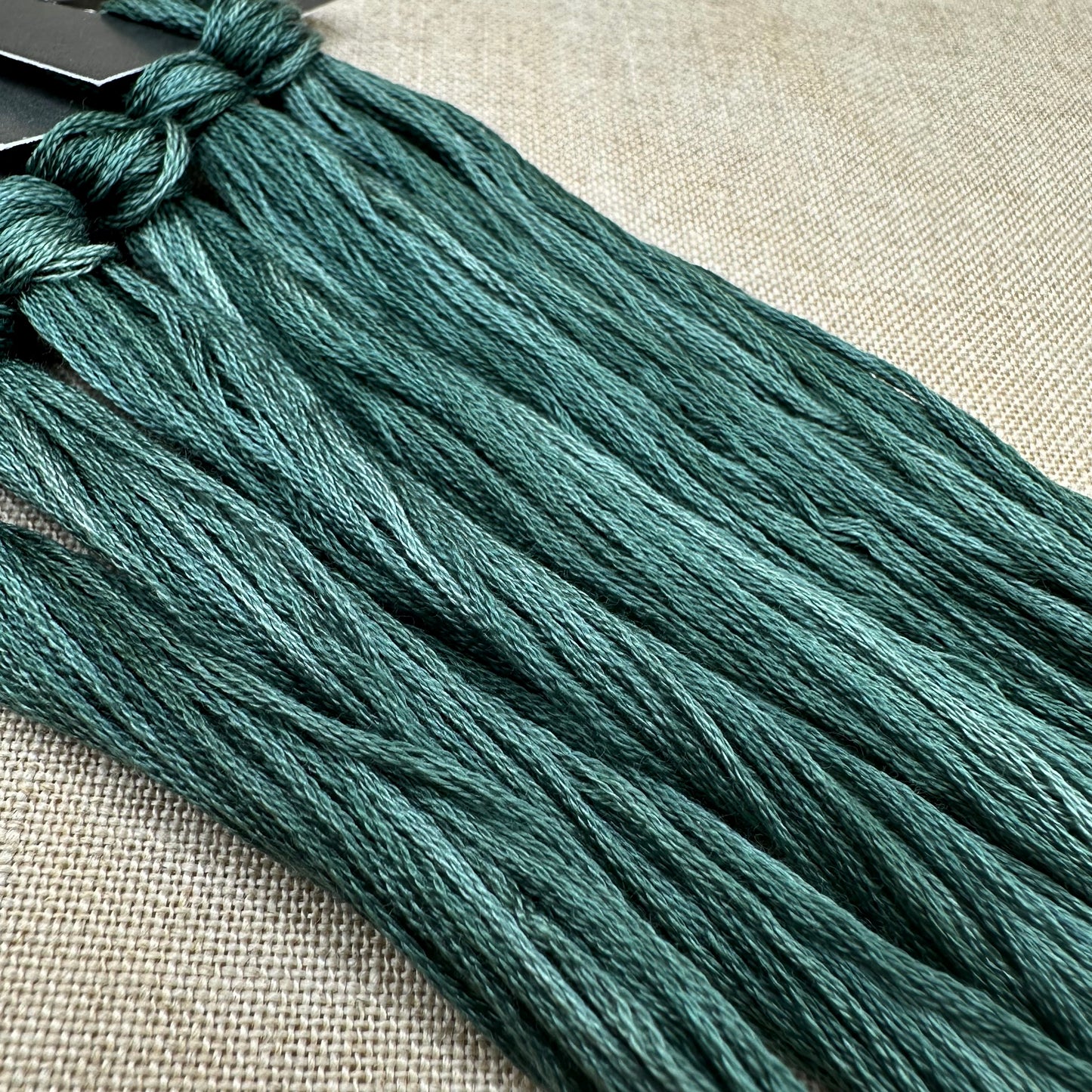 Roxy Floss Collection 8yd Oz