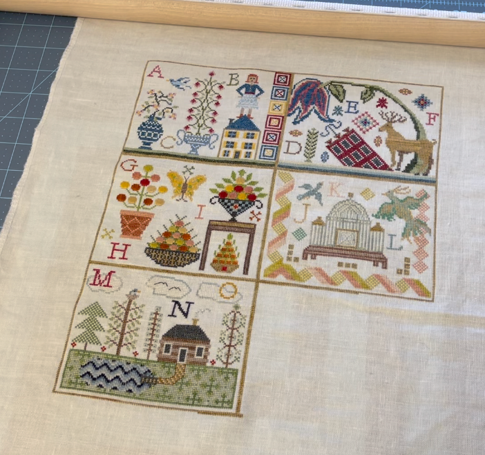 Maximum Cross Stitch - ABC Minis: Vases - Booklet Chart and/or Roxy Floss