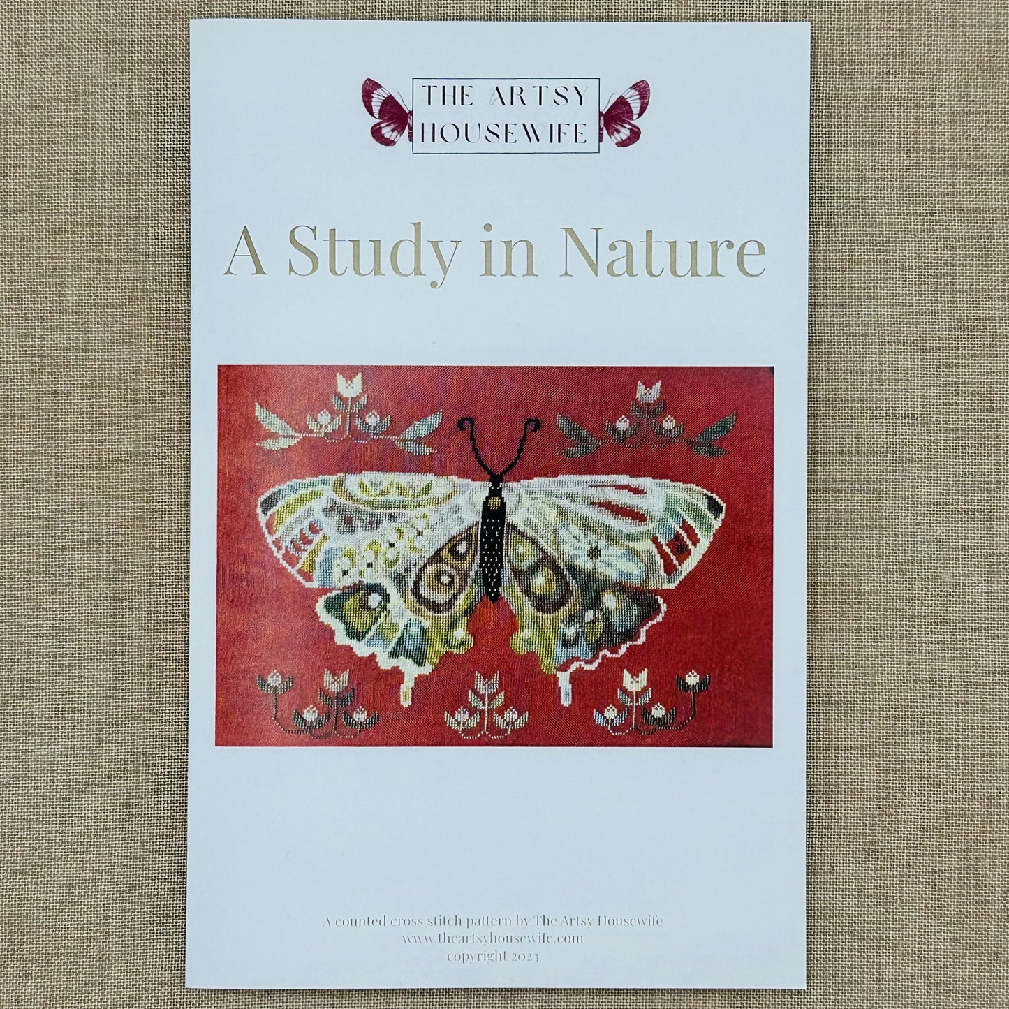 The Artsy Housewife - A Study in Nature - Chart and/or Roxy Floss Conversion