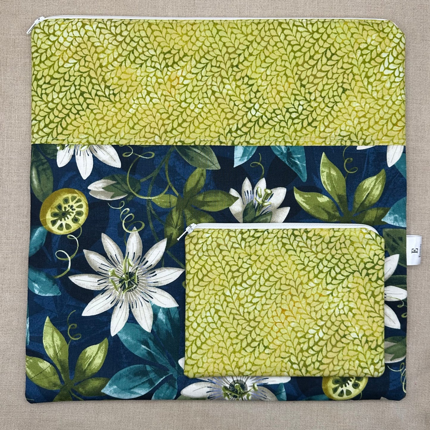 Summer Garden - Project Bag with Coordinating Notions Pouch