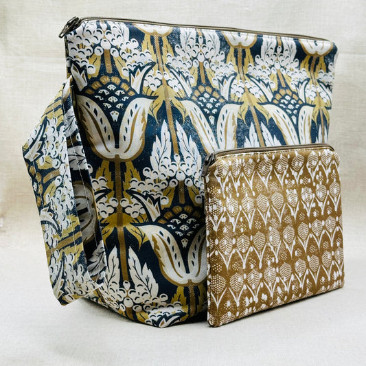 Dark Damask - Medium Wedgetote with Coordinating Notions Pouch