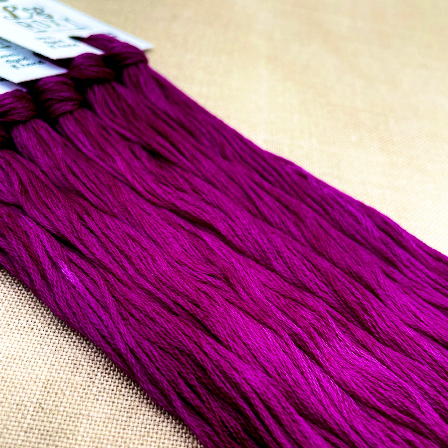 Roxy Floss Collection 8yd Back to the Fuchsia