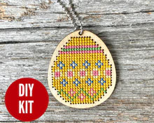 Canadian Stitchery - Fancy Easter Egg - DIY Kit