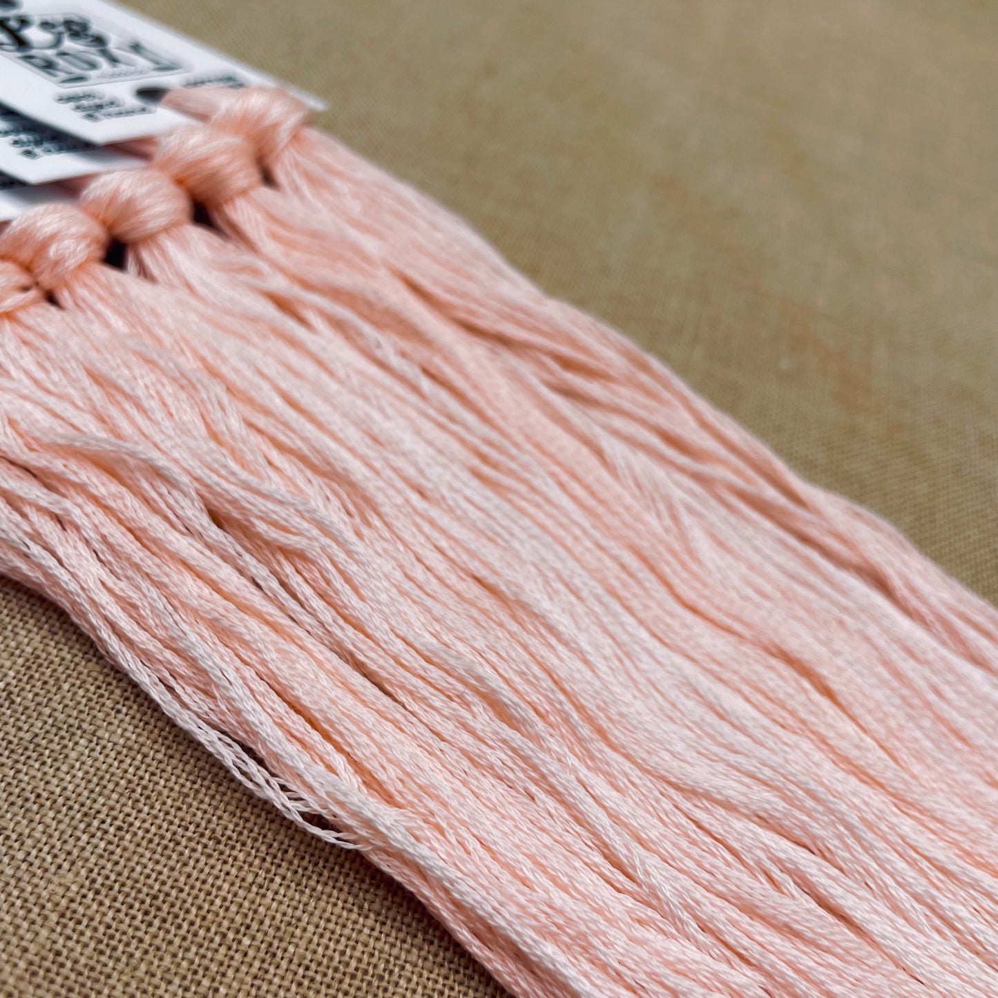 Roxy Floss Collection 8yd Jeté