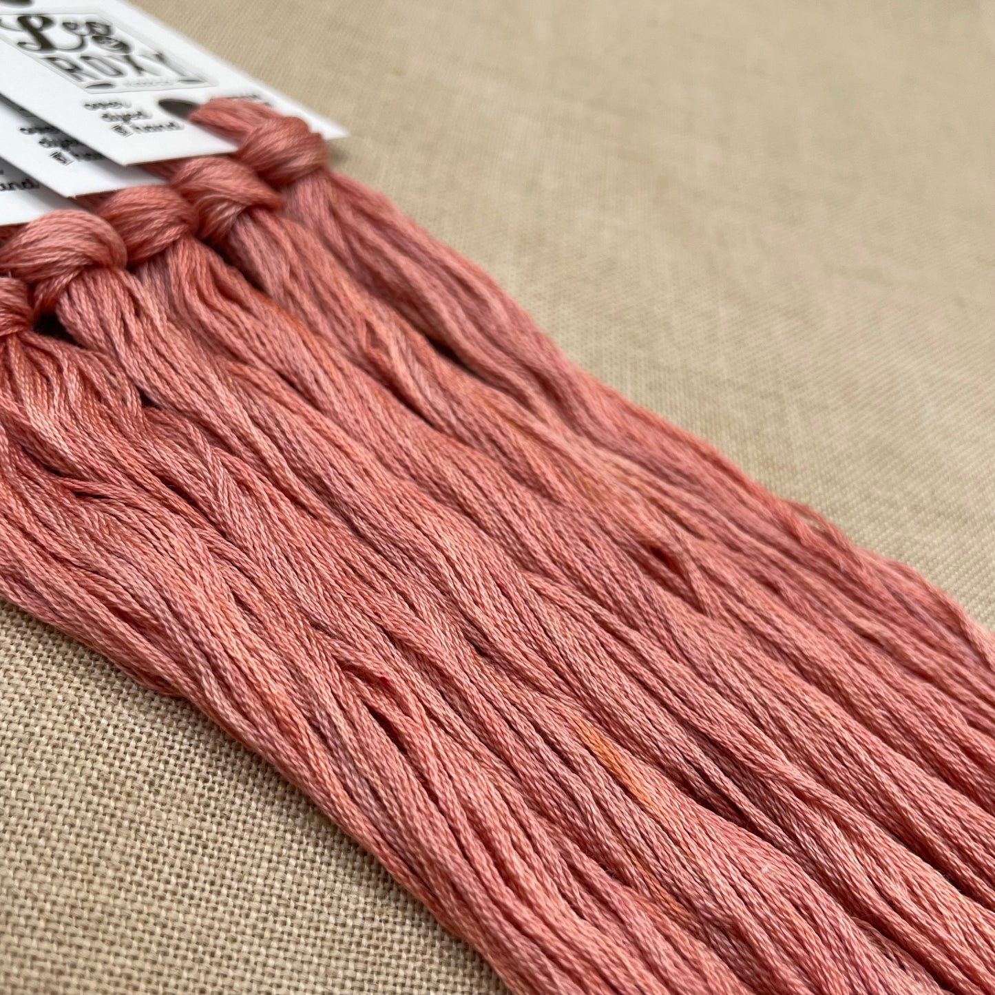 Roxy Floss Collection 8yd Oink