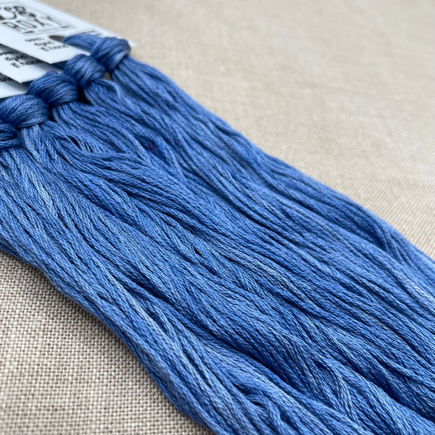 Roxy Floss Collection 8yd Perry