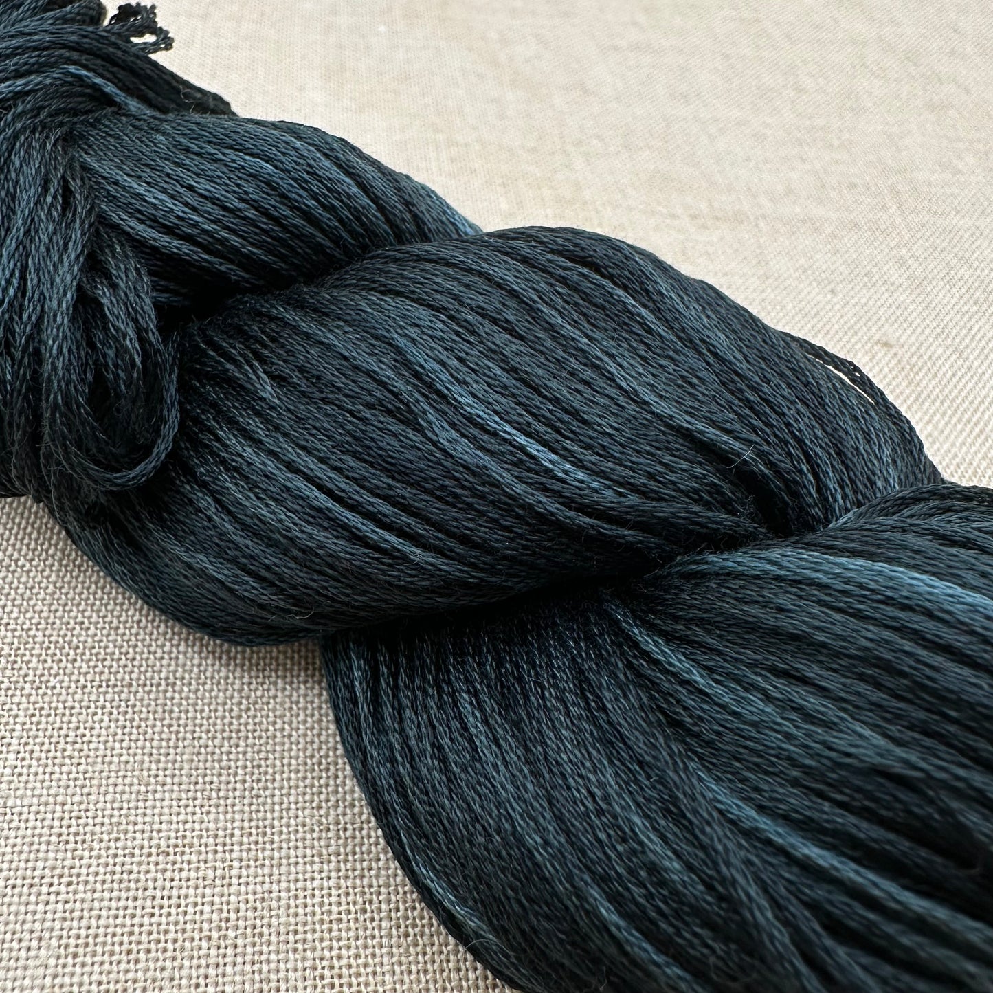 Floss Collection MINI HANK (approx. 192 yds) - Cousin Itt