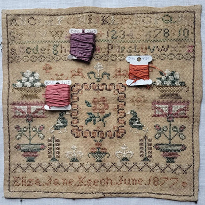 Crowsfeetstitching - Eliza Jane Keech, 1877 - Booklet Chart IH and/or Roxy Floss Pack