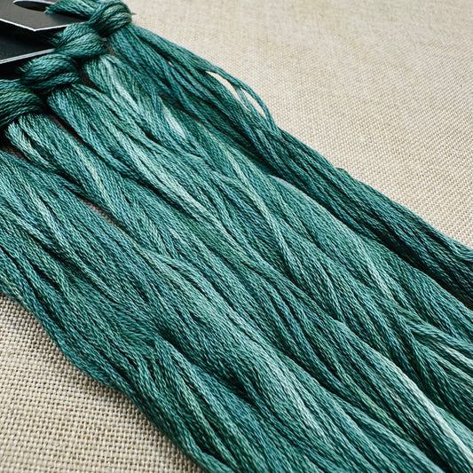 Roxy Floss Collection 8yd Emerald Isle