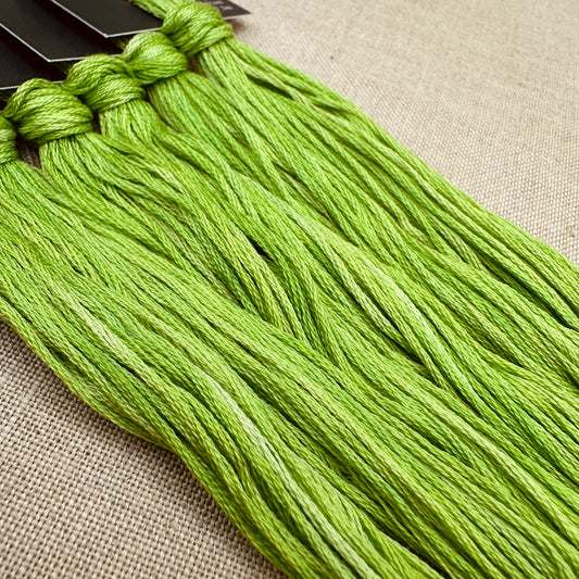 Roxy Floss Collection 8yd Granny Smith