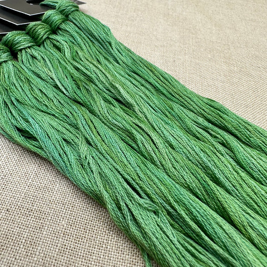 Roxy Floss Collection 8yd Grass Queen