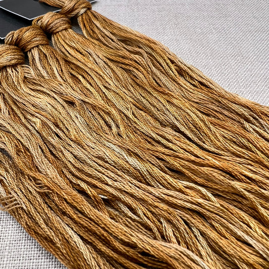 Roxy Floss Collection 8yd Caramel
