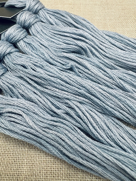 Roxy Floss Collection 8yd Steel