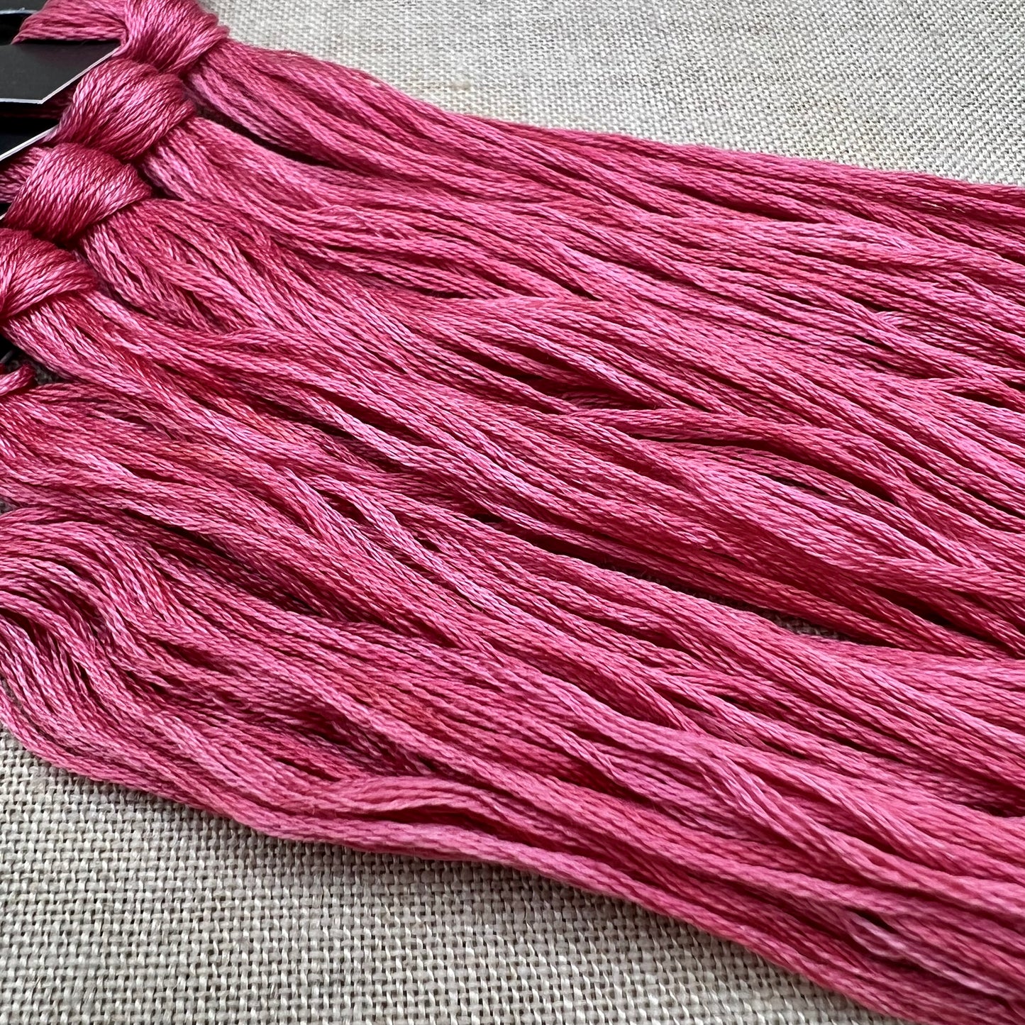 Roxy Floss Collection 8yd Flamingo