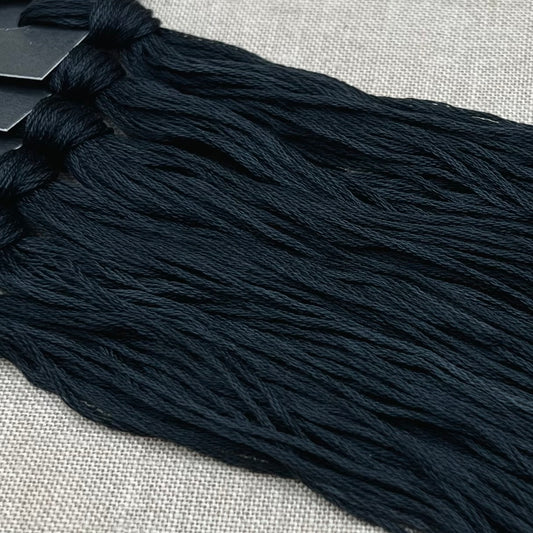 Roxy Floss Collection 8yd Charcoal