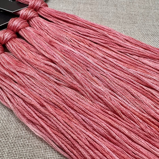 Roxy Floss Collection 8yd Peach It (Sistah)