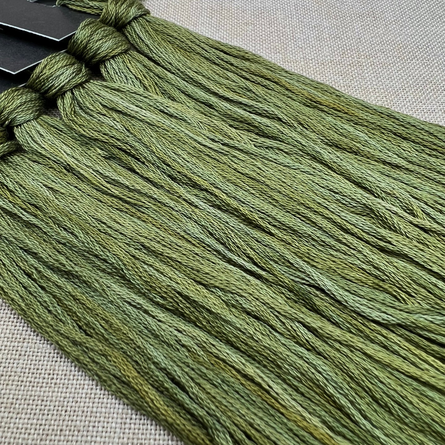 Roxy Floss Collection 8yd Artichoke