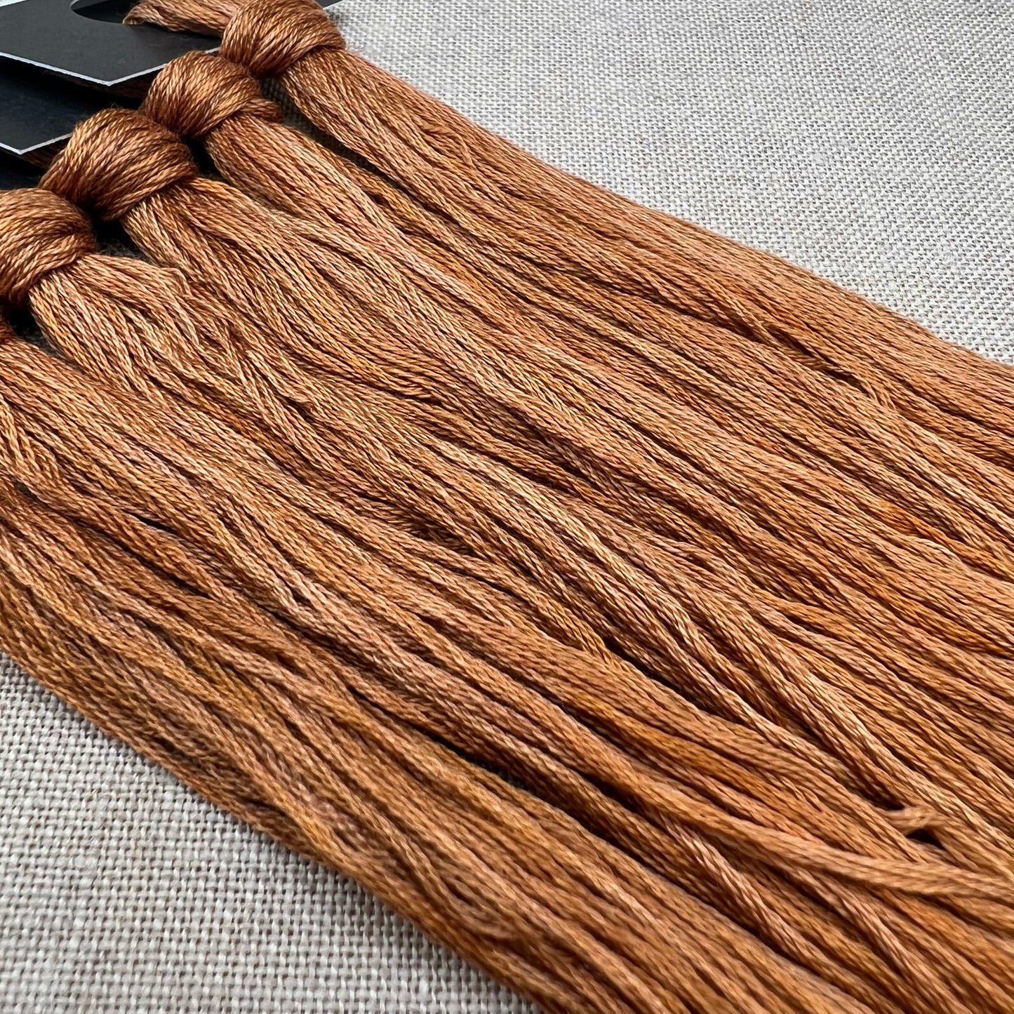 Roxy Floss Collection 8yd Annie