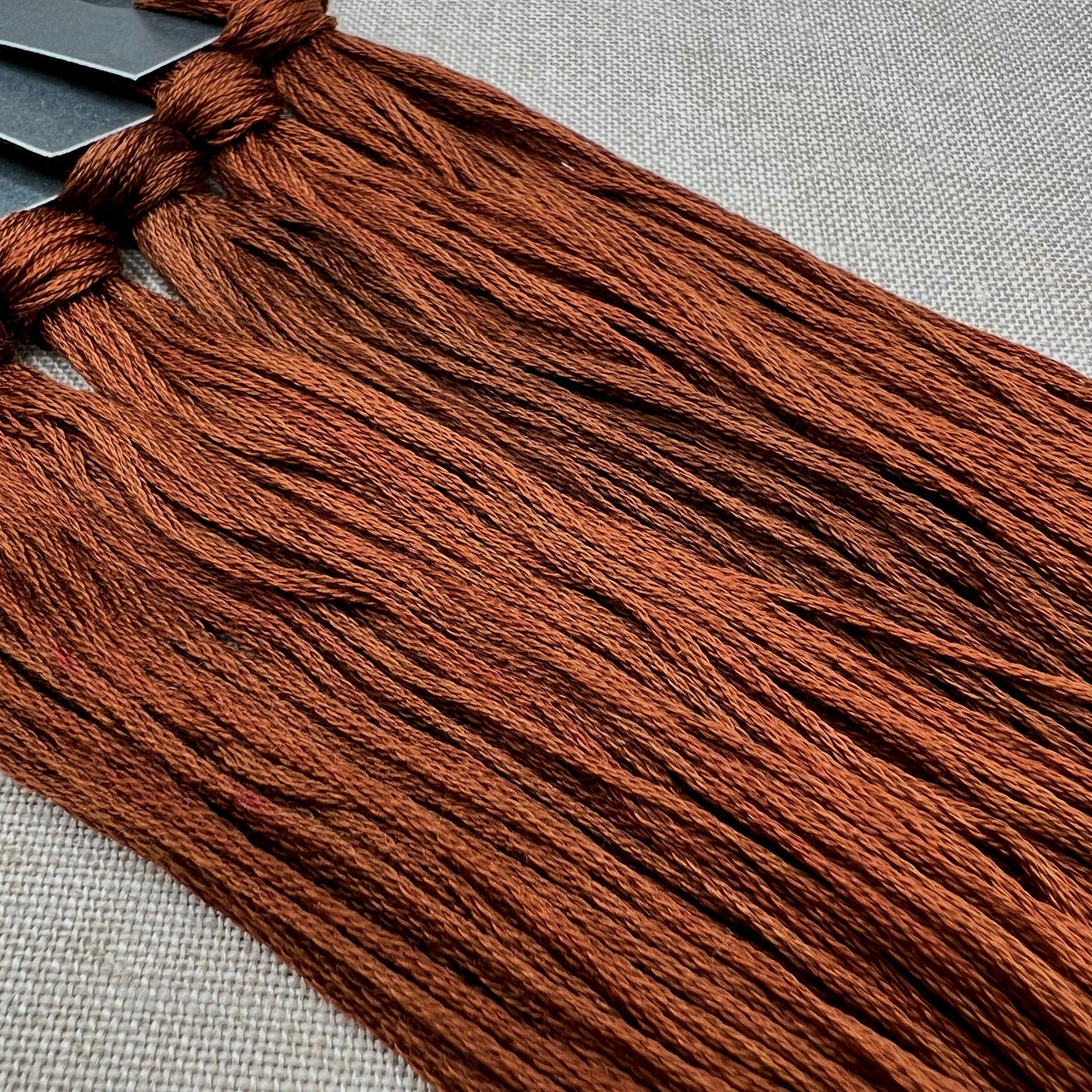 Roxy Floss Collection 8yd Common Currency