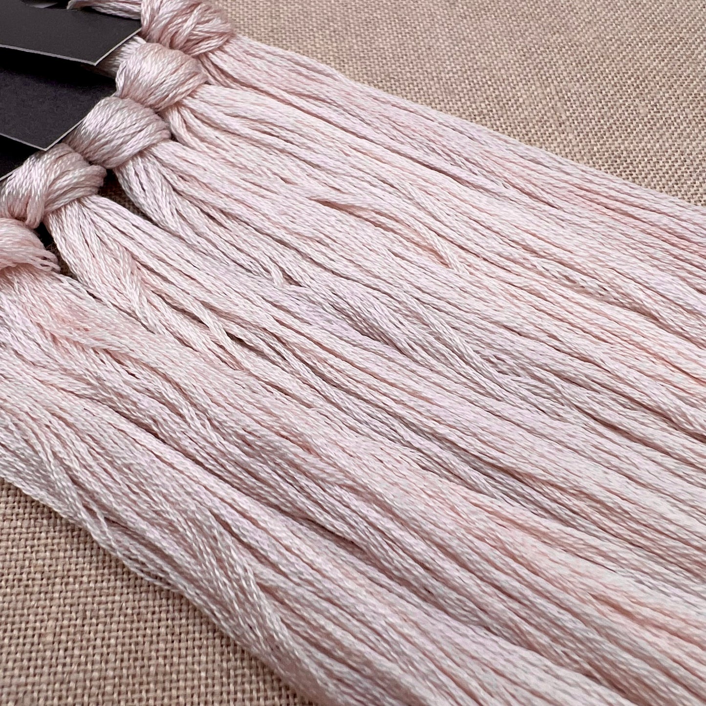 Roxy Floss Collection 8yd Bubbly