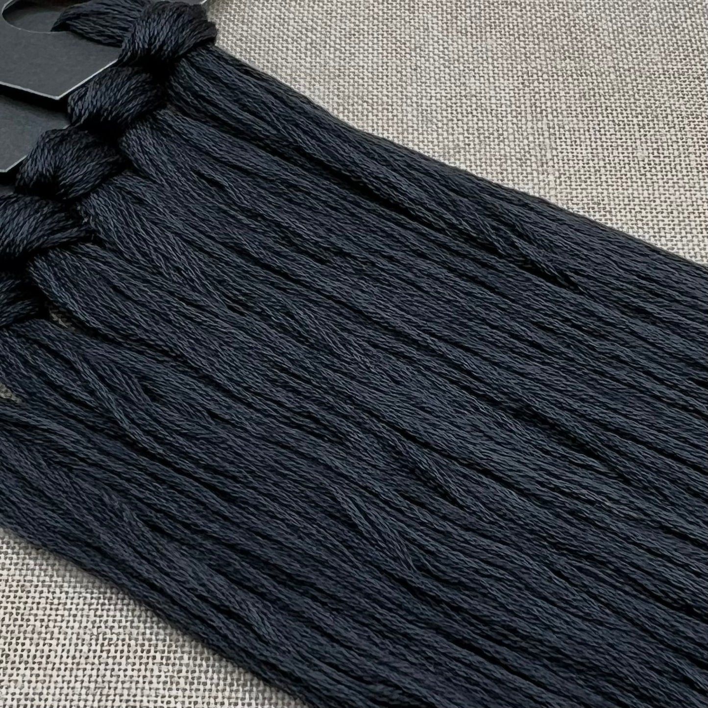 Roxy Floss Collection 8yd Gomez