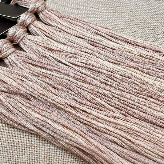 Roxy Floss Collection 8yd Hourglass OOAK