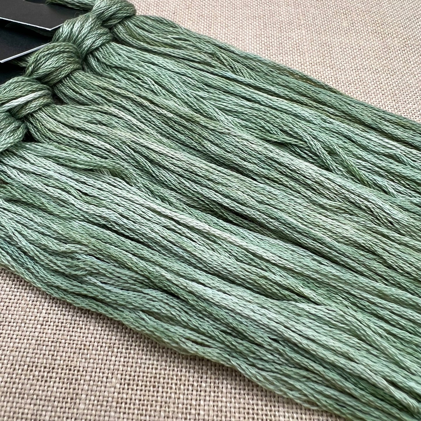 Roxy Floss Collection 8yd Hemlock