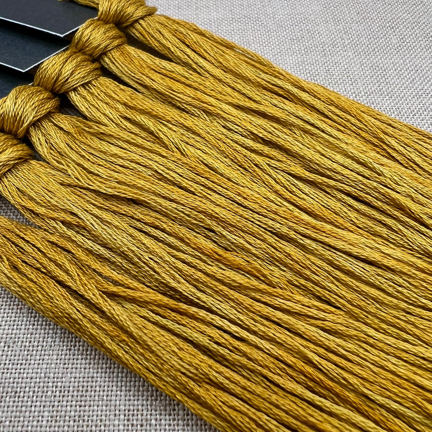 Roxy Floss Collection 8yd Scarecrow OOAK