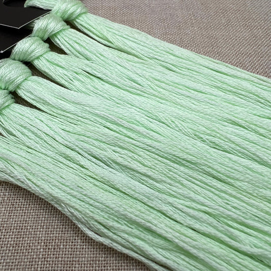 Roxy Floss Collection 8yd Minted